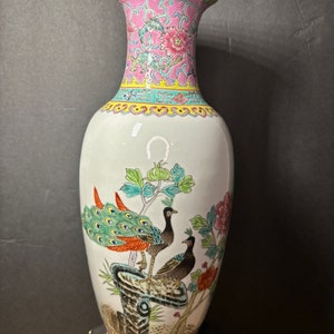 Chinese Famille Rose Vase