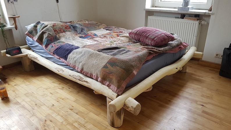 Ruby Wood Bed 140x200 - Etsy
