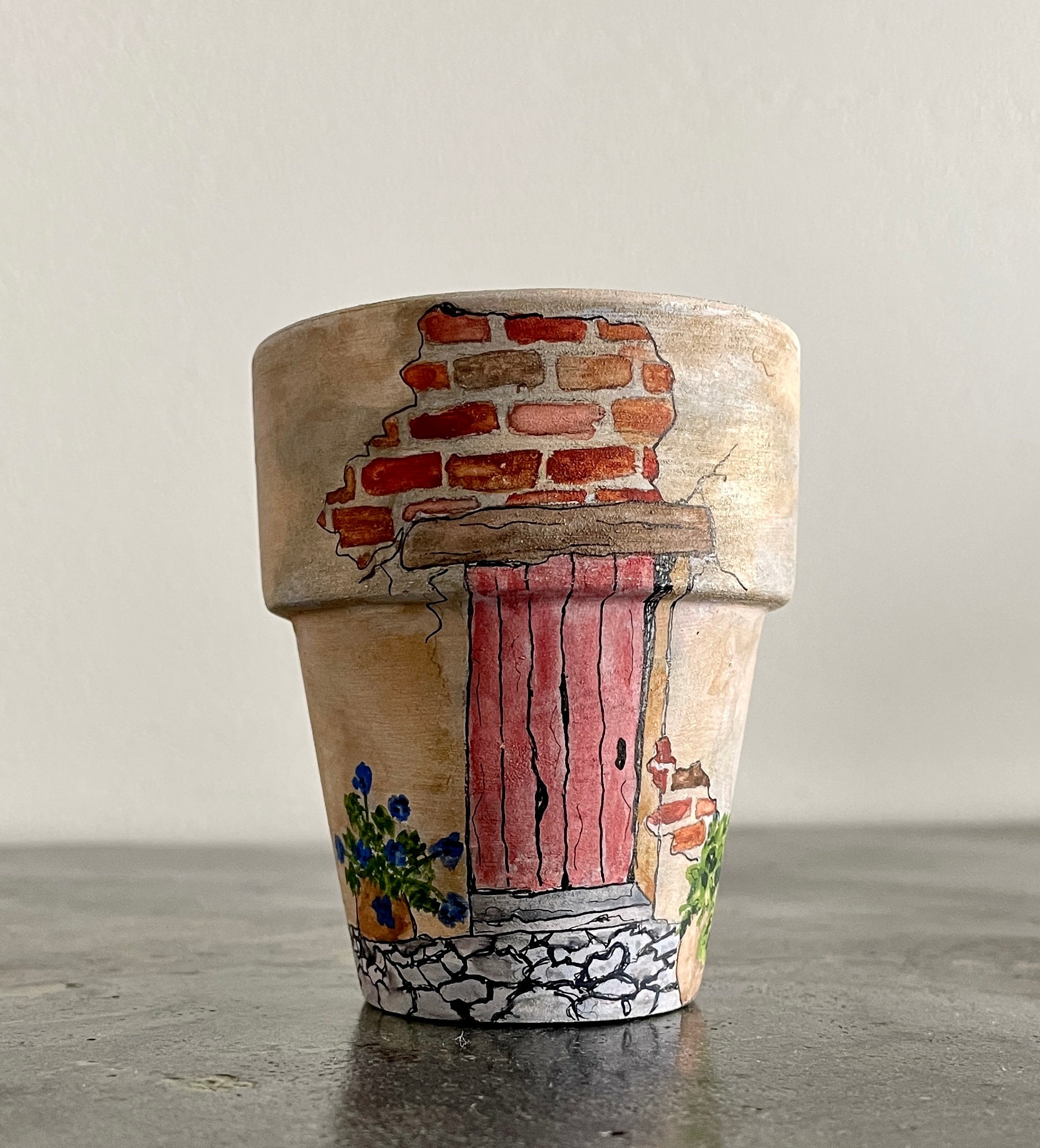 Hand Painted Terracotta Pot: Aix-en-provence House - Europe Series