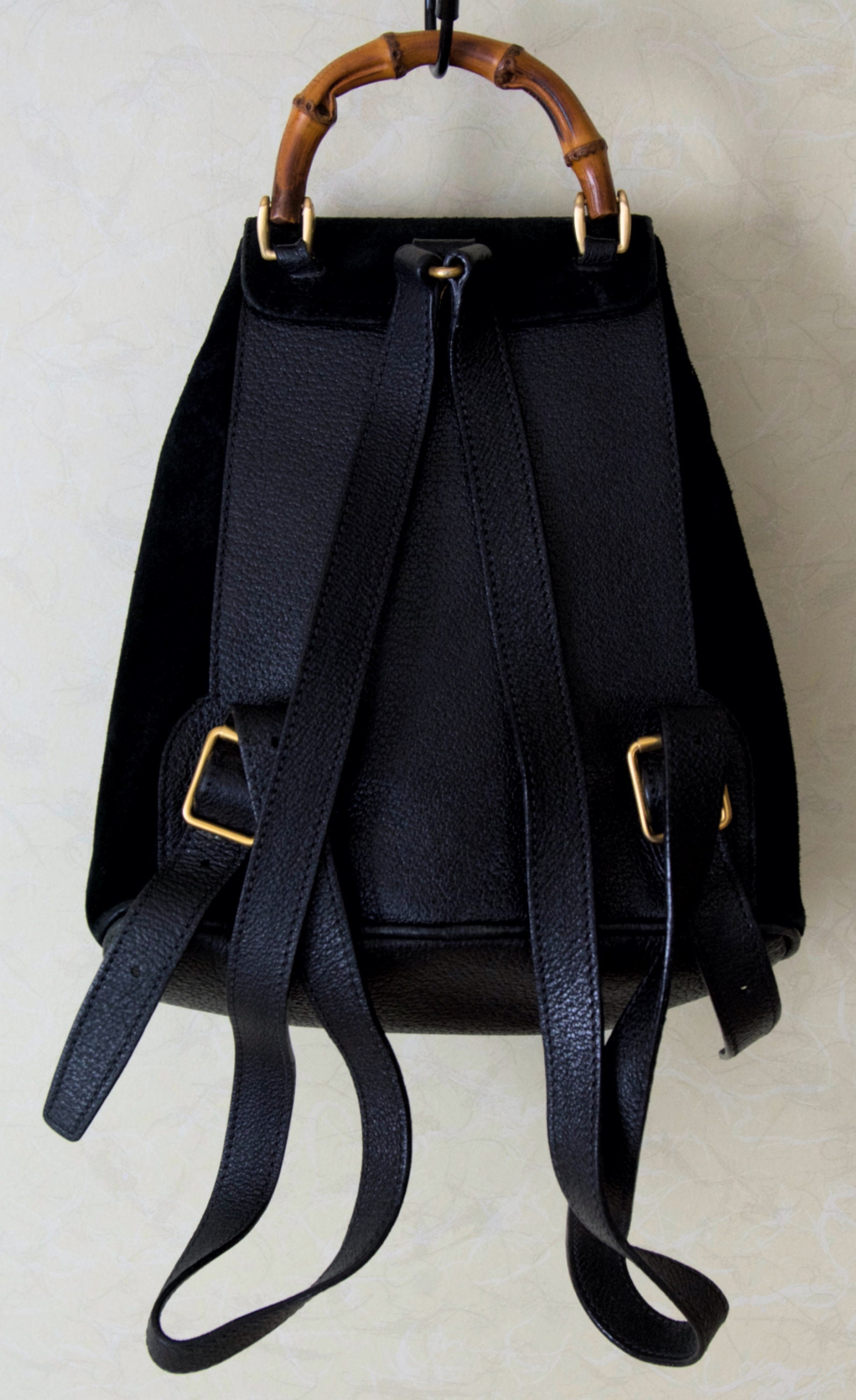 GUCCI Bamboo Backpack Black Suede Leather Drawstring  display picture 2