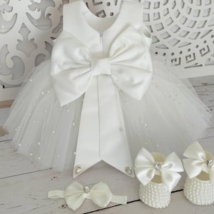 Taufkleid ,Babyschuhe,weiß Taufkleid,Neugeborenen Baby Geschenk,Taufkleid,weiße Perle Kleid,Baby Geschenkbox,Taufgeschenk Mädchen