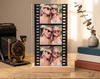 Marco de fotos con rollo de película "Besties", placa de fotos personalizada de amistad, regalo personalizado con foto de mejor amigo, tira de película conmemorativa