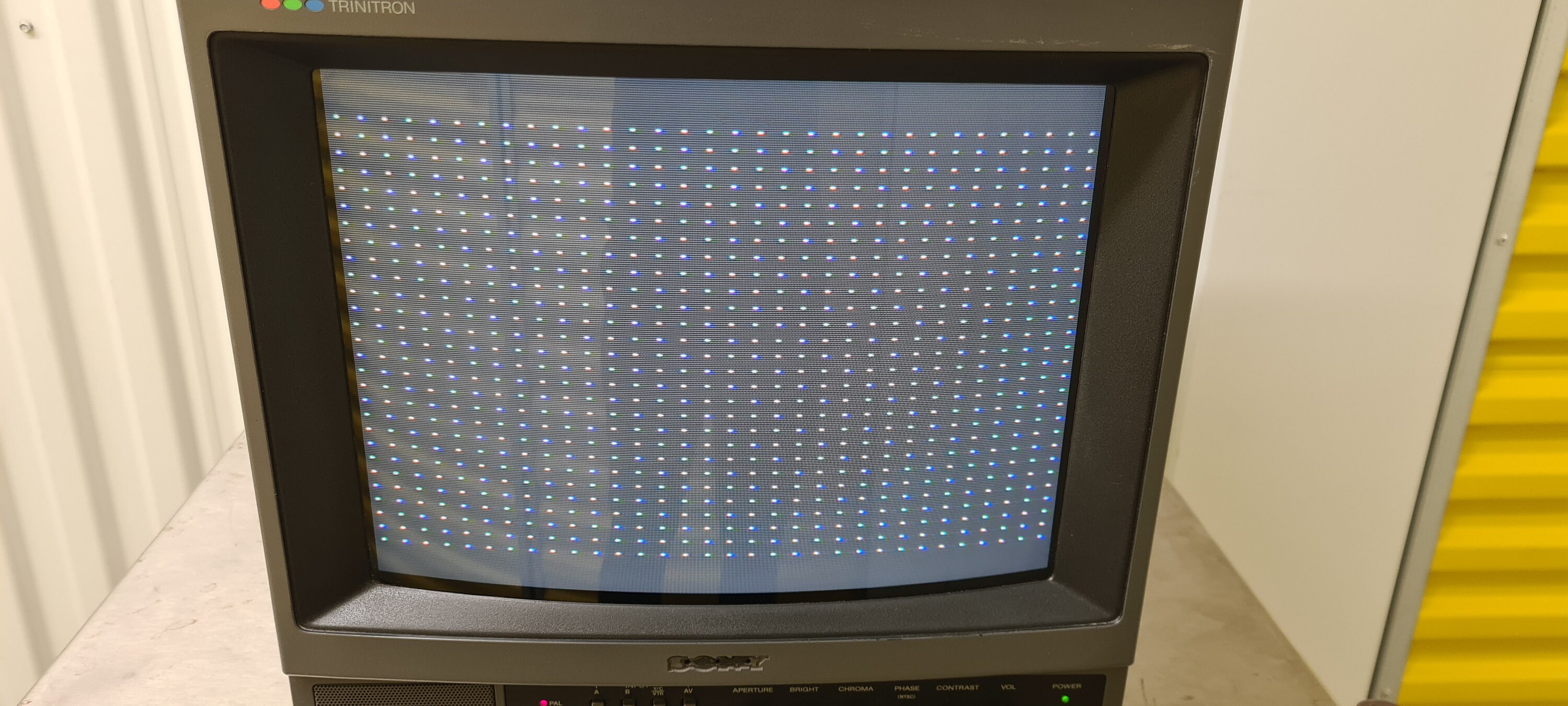 SONY PVM-14L2 トリニトロンモニター 14インチ PVM-14L2 特長