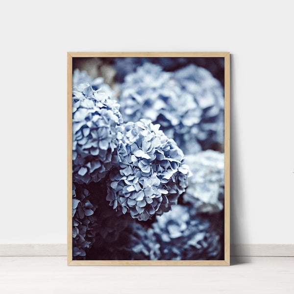 Blue Hydrangea digital print, Printable Wall Decor, Blue Flower Art, Blue Hydrangea Photo Download, Indigo Blue Decor, Flower Wall Art gift