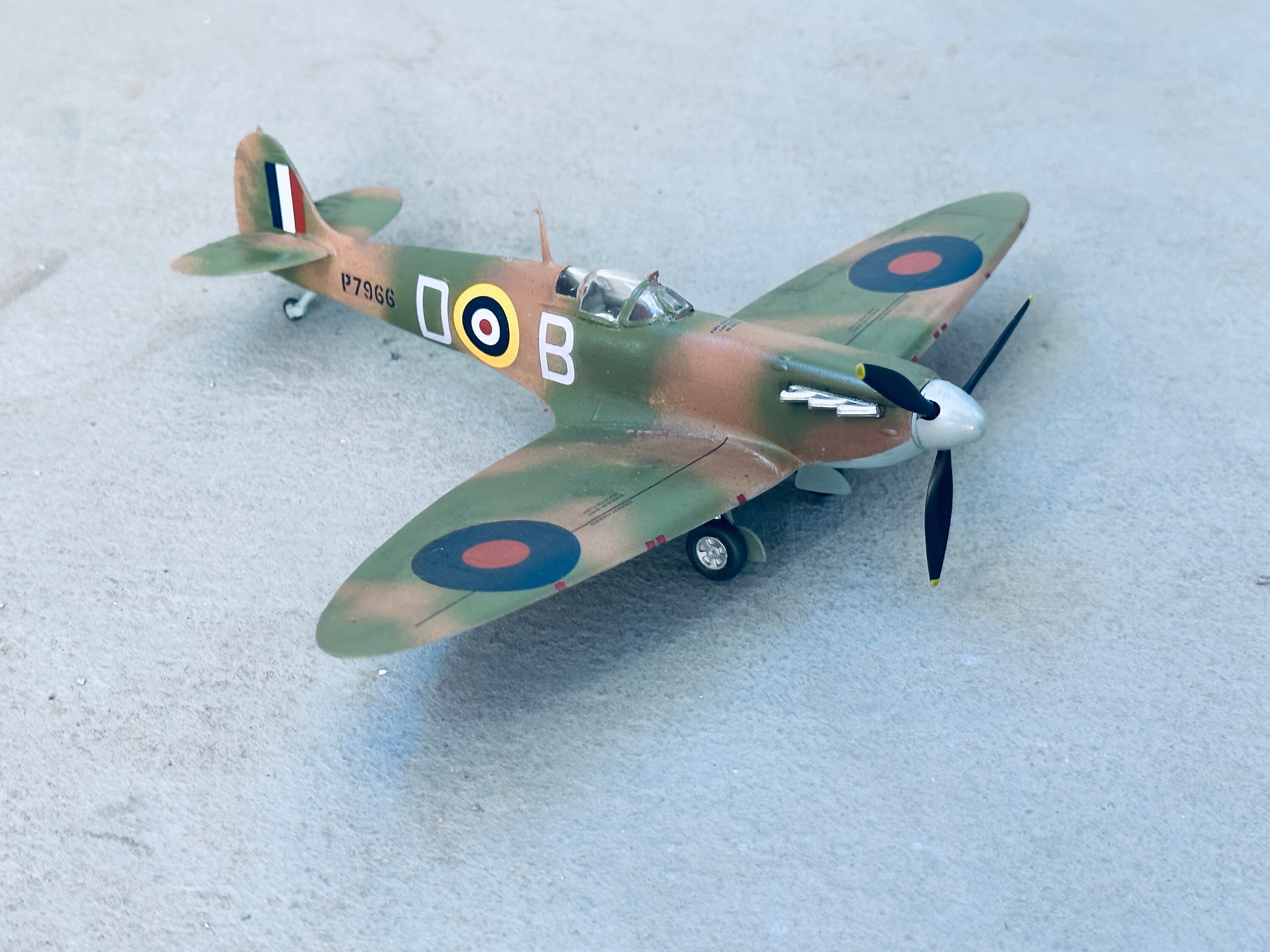 Supermarine Spitfire 1/48 Scale Model - Etsy