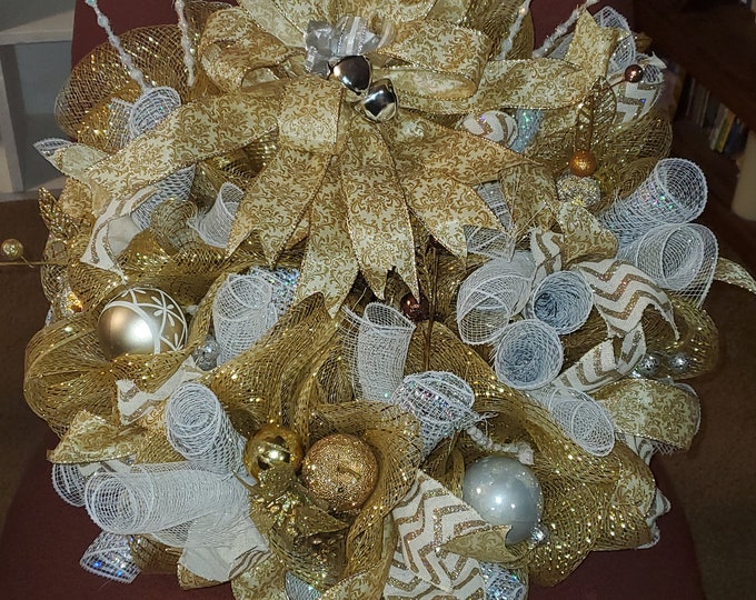 23 Inch Silver and Gold Christmas Theme Wreath Etsy