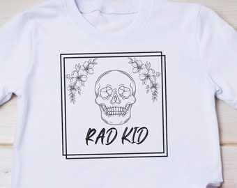 Rad barnflicka-tröja, Rad familjetröjor, Rad mamma, Rad pappa, Rad pojke, Rad flicka, Rad baby flicka, Rad baby pojke