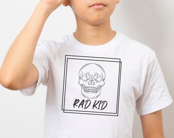 Rad Kid pojkeskjorta, Rad Kid, Rad familjetröjor, Rad mamma, Rad pappa, Rad pojke, Rad flicka, Rad baby flicka, Rad baby pojke