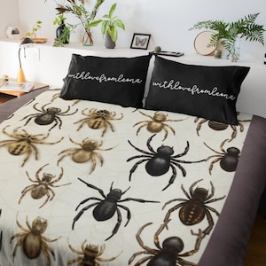 Spiders Blanket - Spider Throw Blanket - Spider Fleece Blanket - Spiders Adult Kid Blanket - Spider Gifts Her Him - Spiders Gift