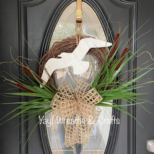 Seagull wreath for front door, Coastal Wreath, Beach Decor Wreath