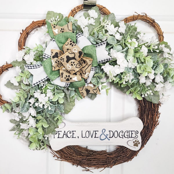 Dog or Cat Paw Wreath (13")