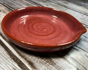 Stoneware Cinnamon Red Swirl Spoon Rest