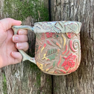 16 Unzen Steinzeug Herbst Blatt Sgraffito Becher
