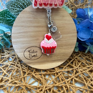Valentine’s badge reel charm, badge reel charm, badge reel accessories, Valentine’s Day charm, zipper pull, project bag charm, heart charm