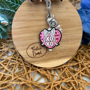 Valentine’s badge reel charm, badge reel charm, badge reel accessories, Valentine’s Day charm, zipper pull, project bag charm, heart charm