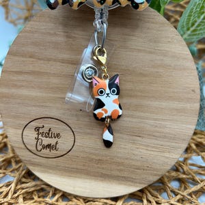 Cat badge reel charm, cat charm, badge reel accessories, cat mom charm, cute badge reel charm, cat lover charm, gift for a cat lover