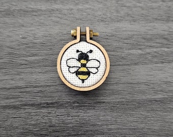 Mini Bumble Bee Cross Stitch Pattern