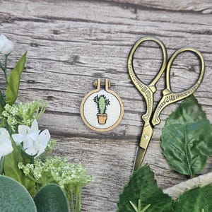 Mini Potted Cactus Cross Stitch Pattern