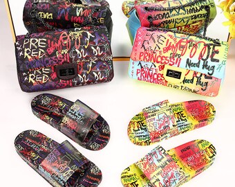 green shoes and matching bolsa