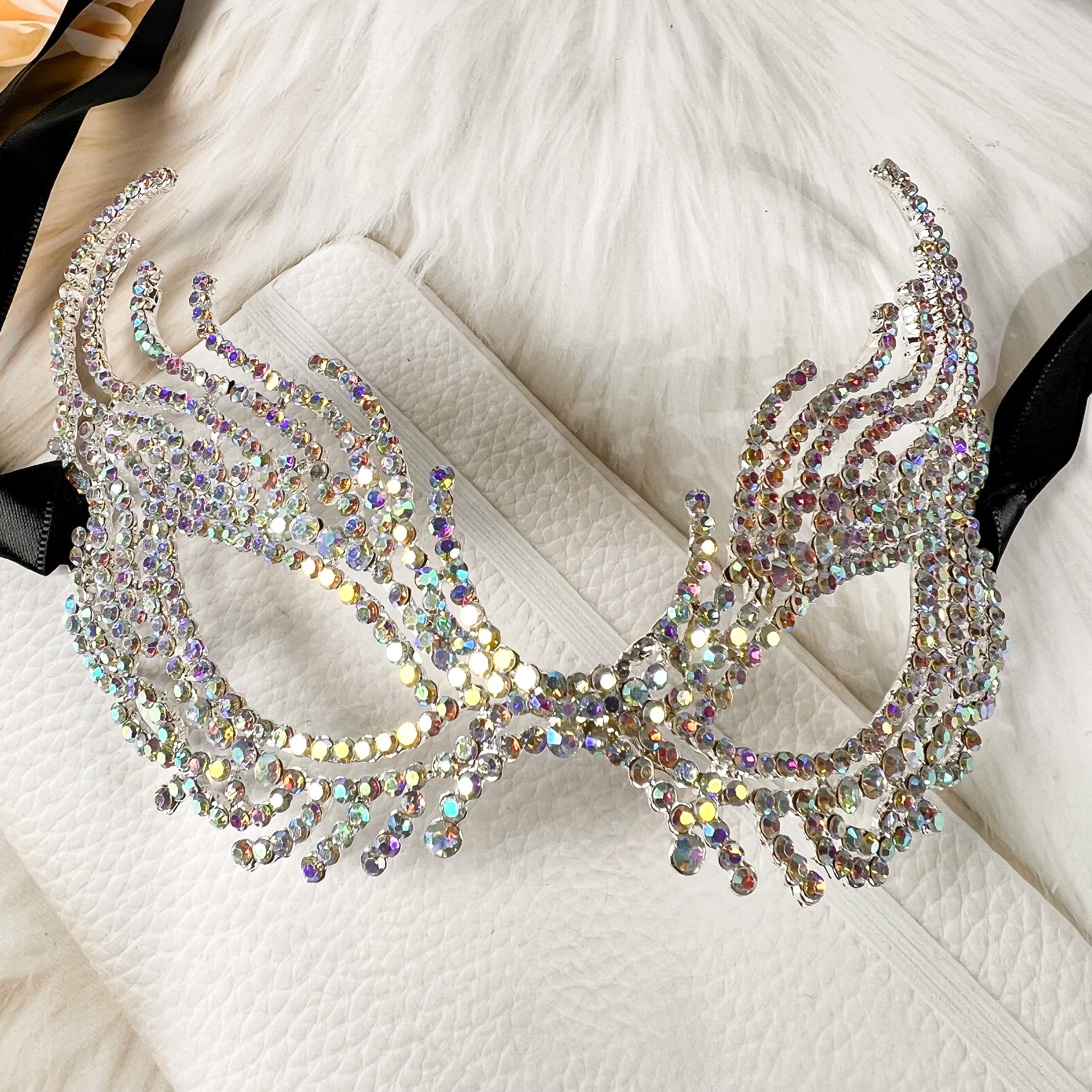 Masque de mascarade en cristal : masque de bal de promo argent avec strass AB
