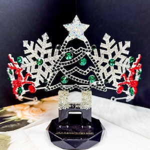 Rhinestone Christmas Tree Crown: Silver Holiday Decor - Etsy display picture 2