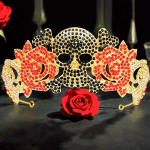 Halloween crown, Black skull crown, Red Rose crystal crown, Cosplay crown, Halloween headpiece, Evil Queen crown, Day of the Dead decor