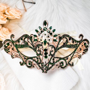 Masquerade Mask Luxury Green Crystal, Rhinestone Eye Mask, Elegant Party Mask, Birthday, New Year, Theatrical, Mardi Gras, Wedding, Prom