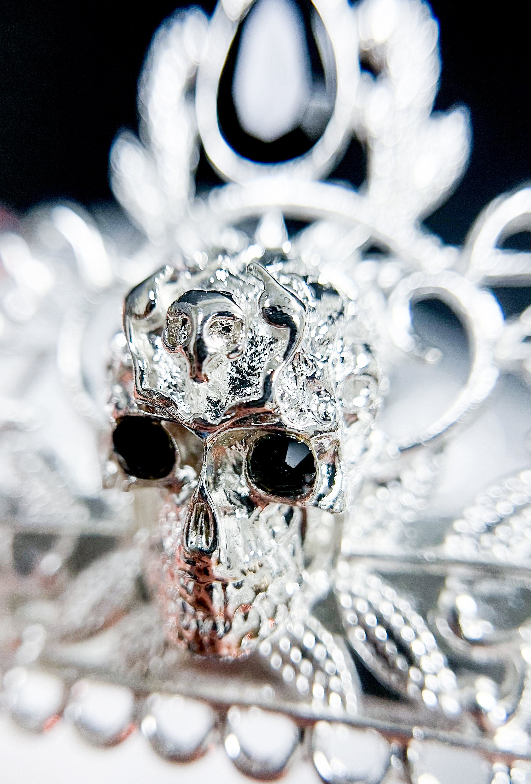 Silver Skull Crown: Gothic Halloween Headpiece - Etsy display picture 1