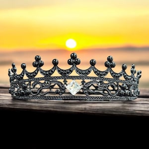 Handcrafted Prince Black Crown, Royal Costume Headpiece, Regal Prince Crown in Black, Medieval Inspired Headpiece, Gothic Black Jewelry