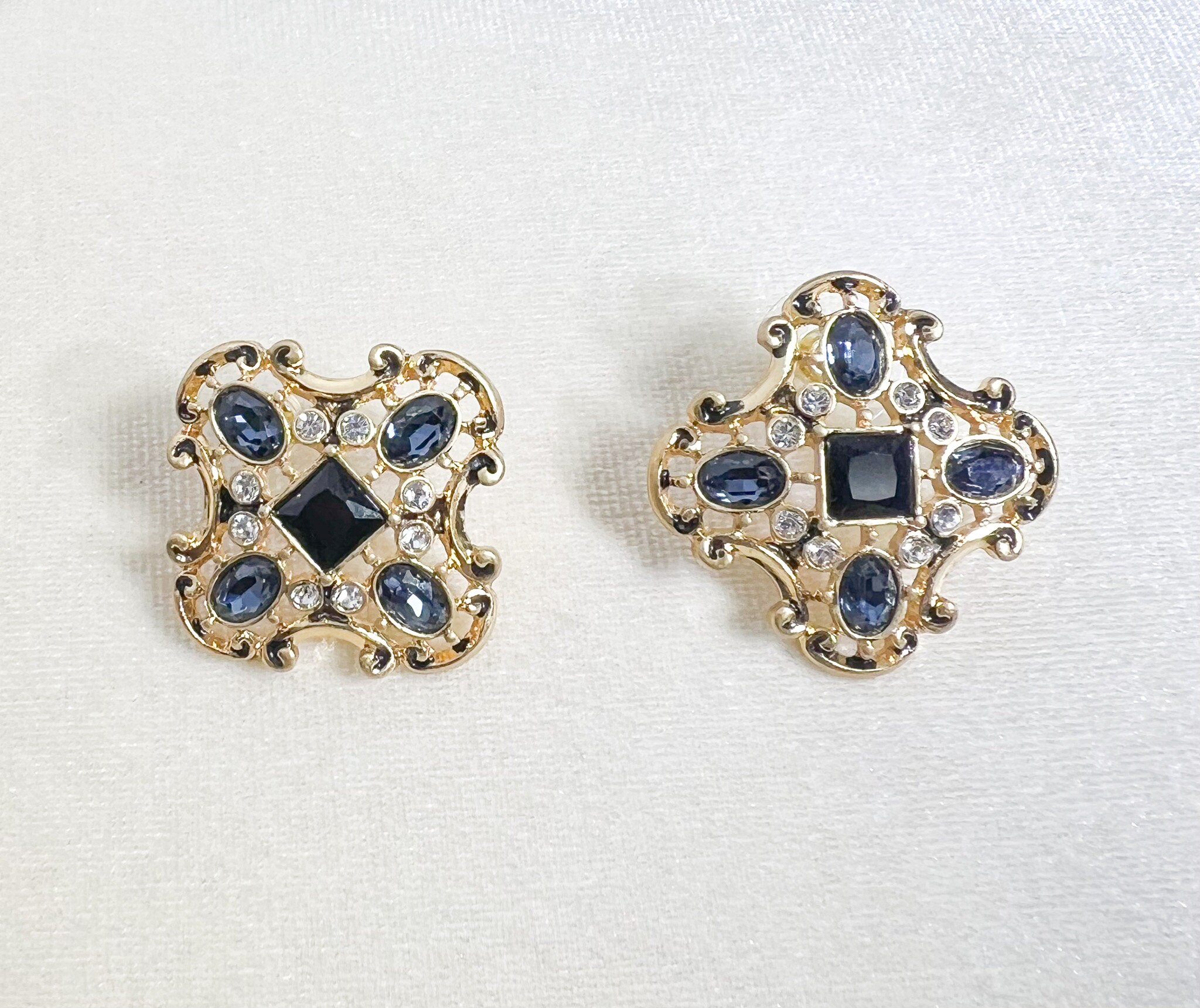 Vintage Sapphire Earrings, Blue Gemstone Earrings, Bridal Crystal Earrings, Wedding Jewelry, September Birthstone Earrings, Gift for Her
