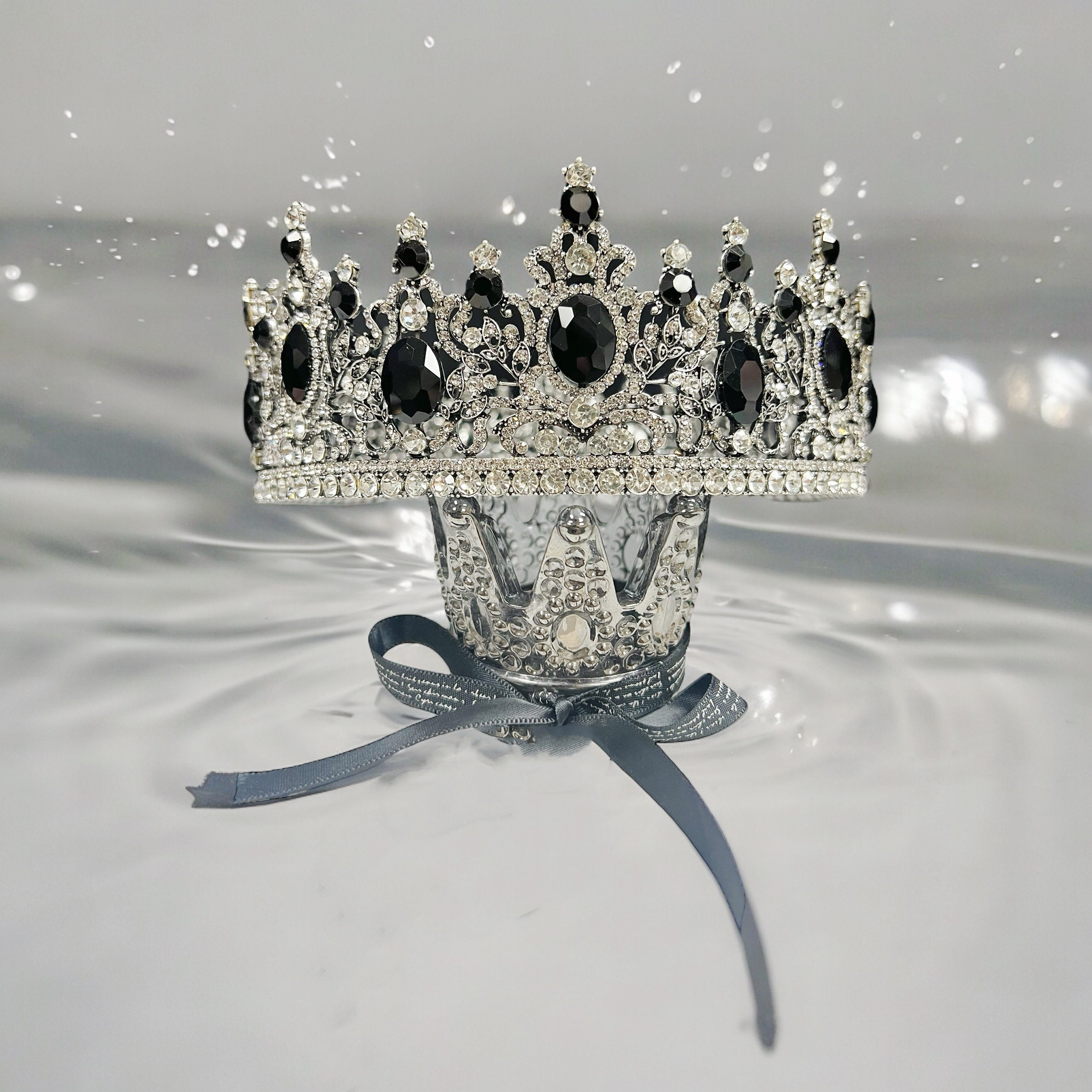 Tiara da Sposa Barocca in Strass Dorata Copricapo da Sposa Stabile e