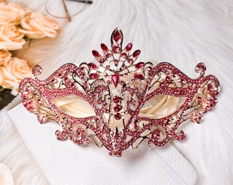 Masquerade Mask Luxury Pink Crystal, Rhinestone Eye Mask, Elegant Party Mask, Birthday Gift, New Year, Theatrical, Mardi Gras, Wedding, Prom