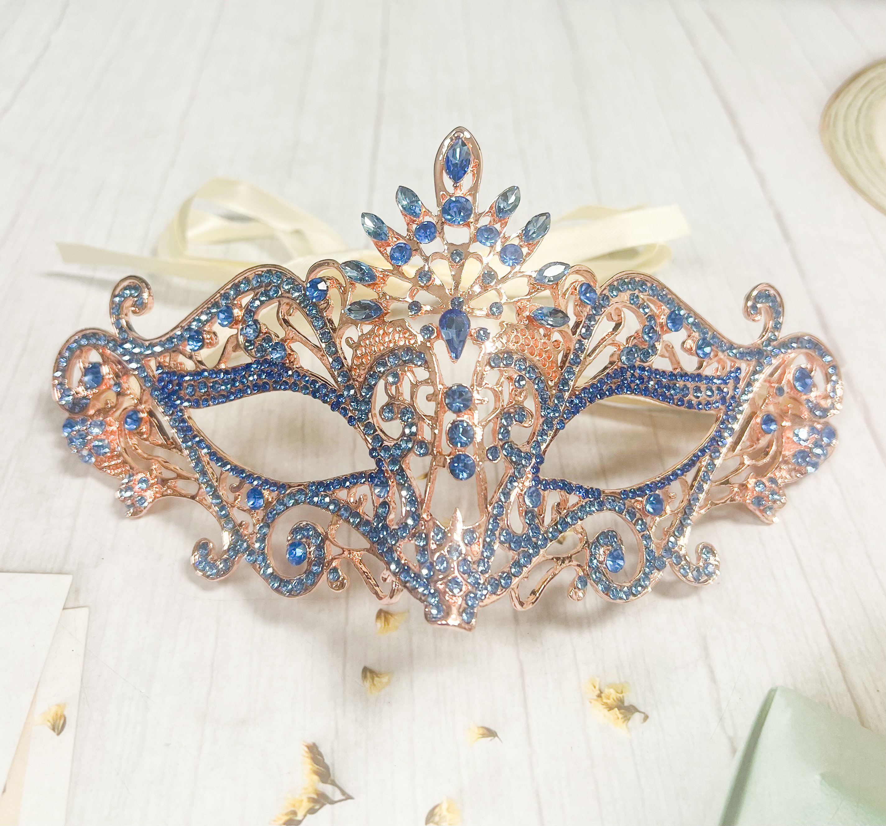 Masquerade Ball Party Gold Mask, Venetian Blue Eye Masks, Mardi Gras Parade Mask, Costume, New Year, Masquerade, Theatrical, Prom, Wedding
