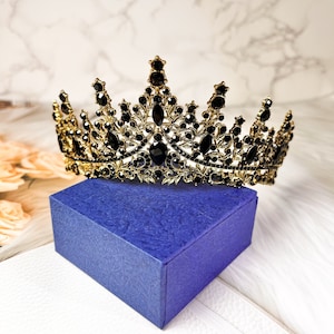 Black Crystal Tiara Crown for Women, Gothic Wedding Tiara for Bride, Black Crystal Queen Crown, Royal Princess Tiara, Halloween Crown