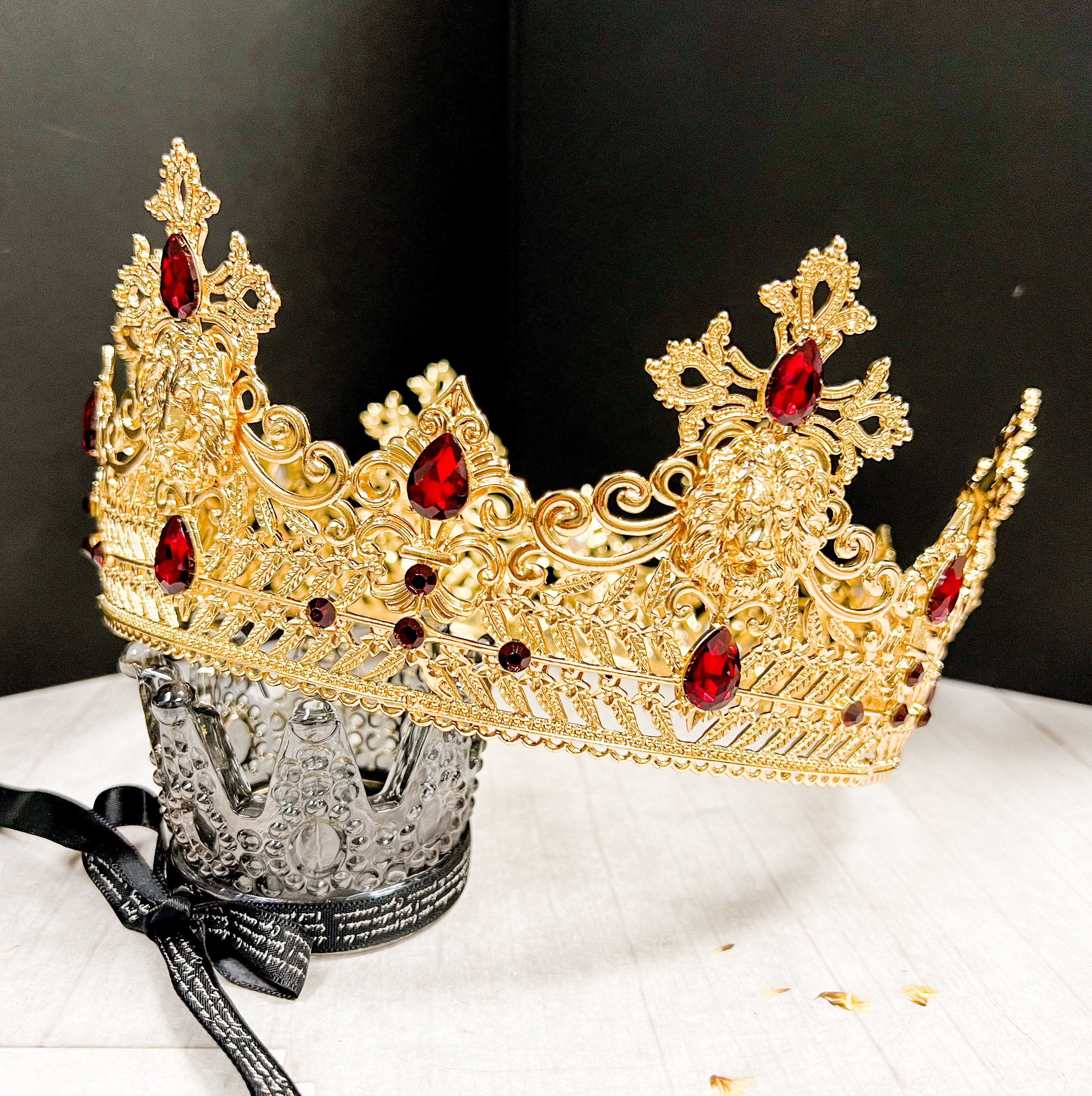 Corona Di Lusso XL In Cristallo Rosso E Perline - Copricapo Regale Per Matrimonio, Prom E Cosplay, Fatto A Mano