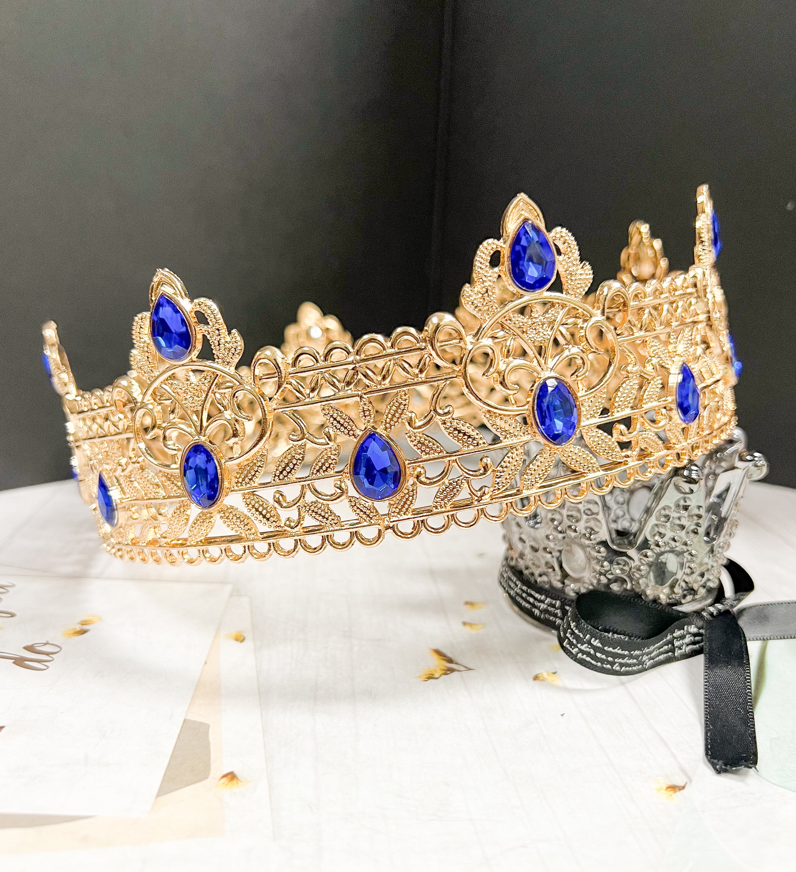 Royal King Crown: Blue Crystal Gold Headpiece, Costume Hair  display picture 3