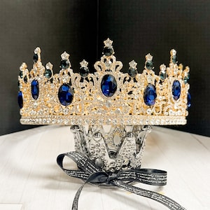 Royal King Blue Rhinestone Crown for Men Wedding, Party, Costume, Hair Accessories, Halloween, Birthday, Masquetade. STUNNING or MONEY BACK