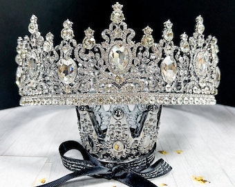 Corona Da Re Uomo - Stile Barocco Con Perle E Cristalli - Costume Halloween E Feste - Oro Scuro Con Pietre Colorate - Foto 6