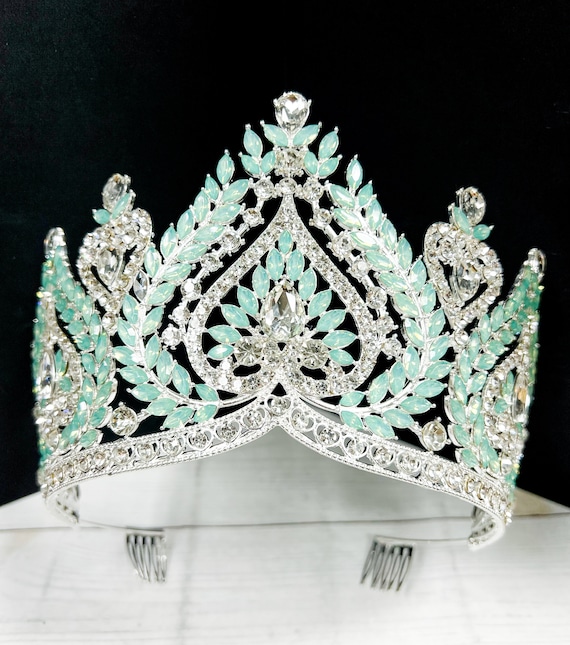 Diadème Strass Couronne De Princesse Pour Femme, Diadème De Reine En Cristal Pour Filles, Accessoires De Cheveux De Mariée, Cadeaux Pour Anniversaire, Bal De Fin D' Année, Fête De Mariage, Concours De Diadème Strass Couronne De Princesse Pour Femme, Diadème De Reine En Cristal Pour Filles, Accessoires De Cheveux De Mariée, Cadeaux Pour Anniversaire, Bal De Fin D' Année, Fête De Mariage, Concours De