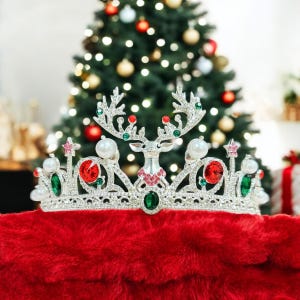 Rhinestone Christmas Tree Crown: Silver Holiday Decor - Etsy display picture 3