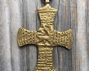 Handmade Rasta Lion of Judah Cross Pendant: Ethiopian Christian Jewelry