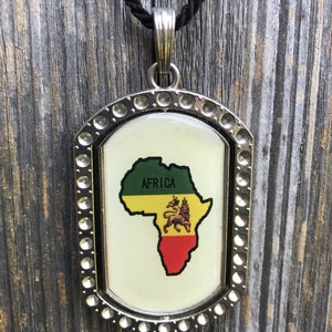 Rasta Pendant / lion of Judah/ Ethiopian pendant - Jamaica Fashion - African made Jewelry