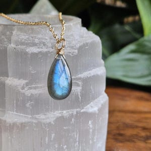 Labradorite Drop Oval Necklace Pendant 925 Sterling Silver Gold Plated Natural Shimmer Boho Unique