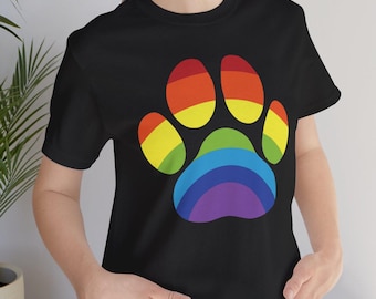 Rainbow Paw Print Shirt, Dog & Cat Lover T-Shirt, Paw Graphic Tee, Colorful Pet Lover Gift, Unisex T Shirt