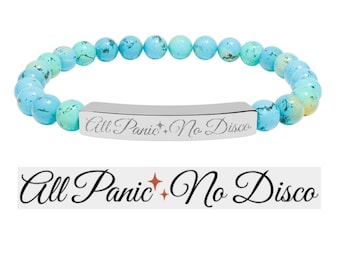 Graverat stenpärlarmband, "All Panic No Disco" Emo Humor