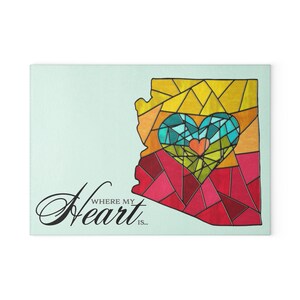 Aangepaste glazen snijplank, staat of land met hart, gebrandschilderd glas-look, 'Where My/Our Heart Is', met de hand getekend op bestelling, 2 maten, 3 kleurstellingen