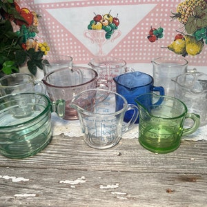 Vintage Measuring Cups, 1930s-1970s, Choose From 10 Different Styles, Uranium Green Blue Pink Clear Glass, Country Farmhouse Kitchen Decor