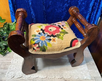アンティーク雑貨 Lovely Footstool. Antique Mahogany Foot Stool w/ Carved Rosettes, Maroon