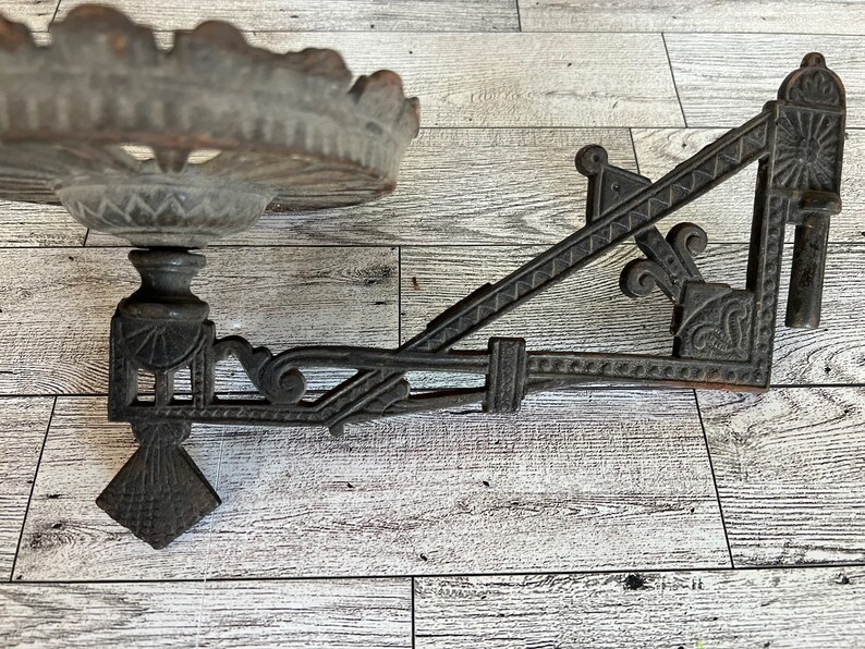 Antique Cast Iron Kerosene Oil Lamp Holder, Eastlake Style Swivel Wall