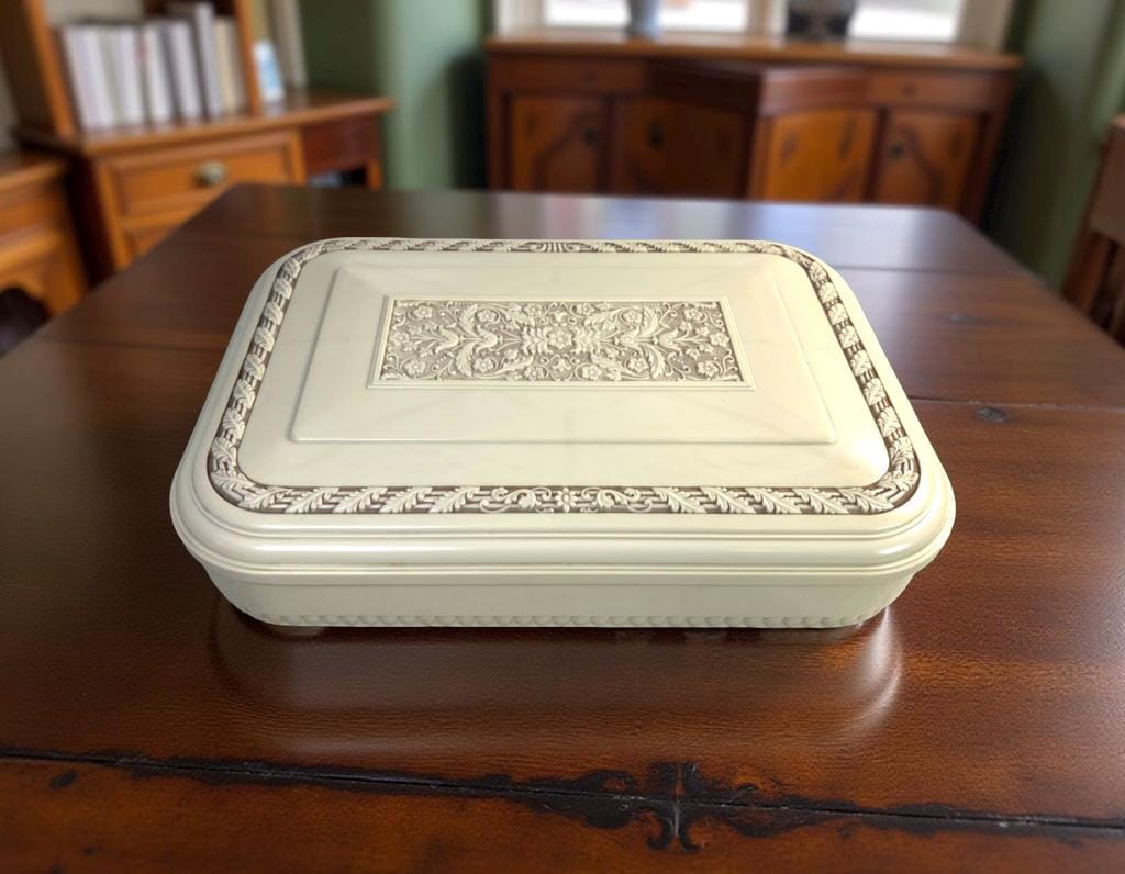 Vintage Art Deco Bakelite Silverware Chest: Marshall White Co